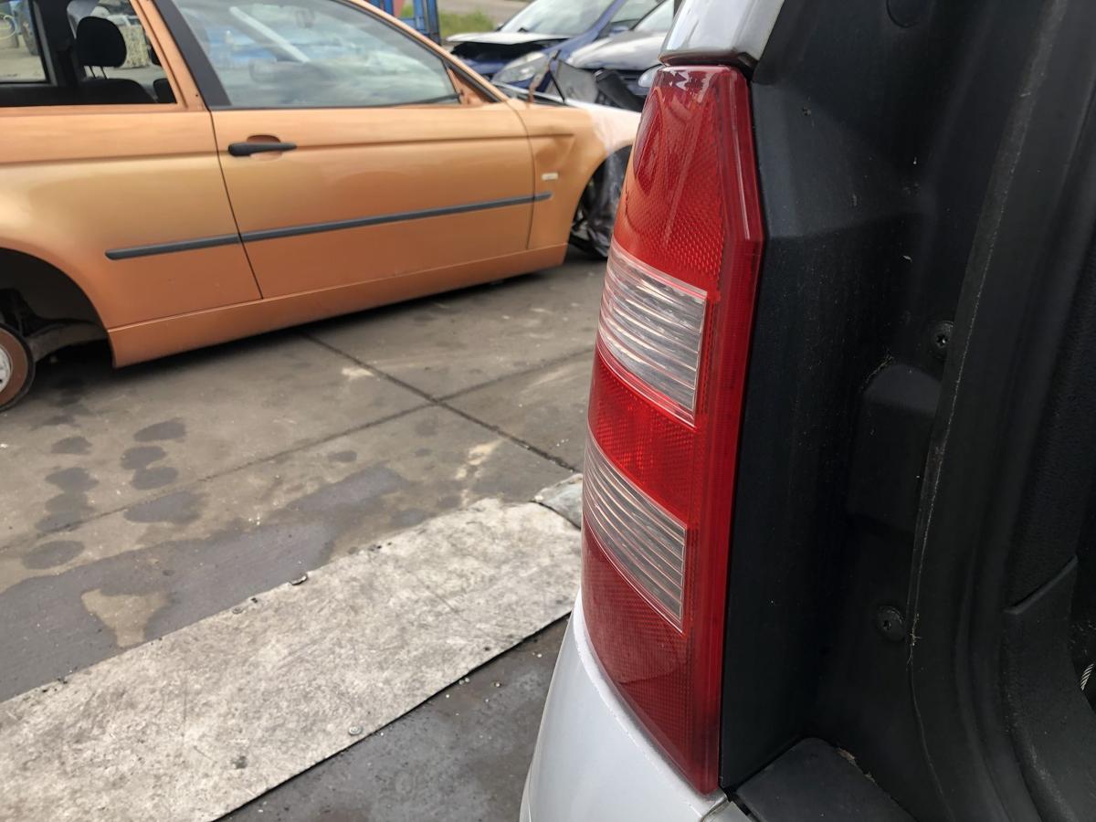 Audi A2 original Rückleuchte links Heck/Schluss/Licht Bj 2001