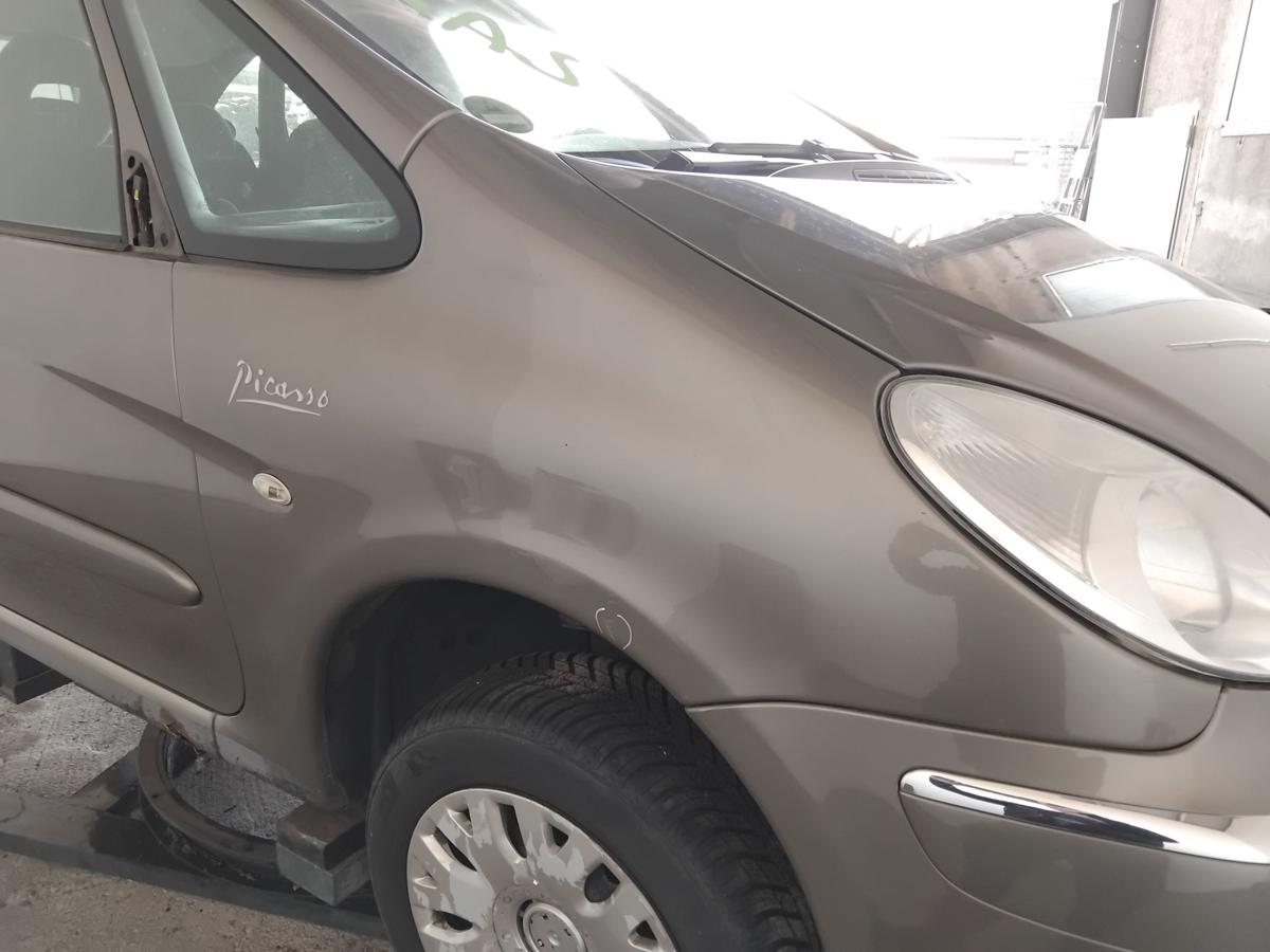Citroen Xsara Picasso original Kotfl&uuml;gel vorn rechts BJ2009 KEB Nocciolametallic