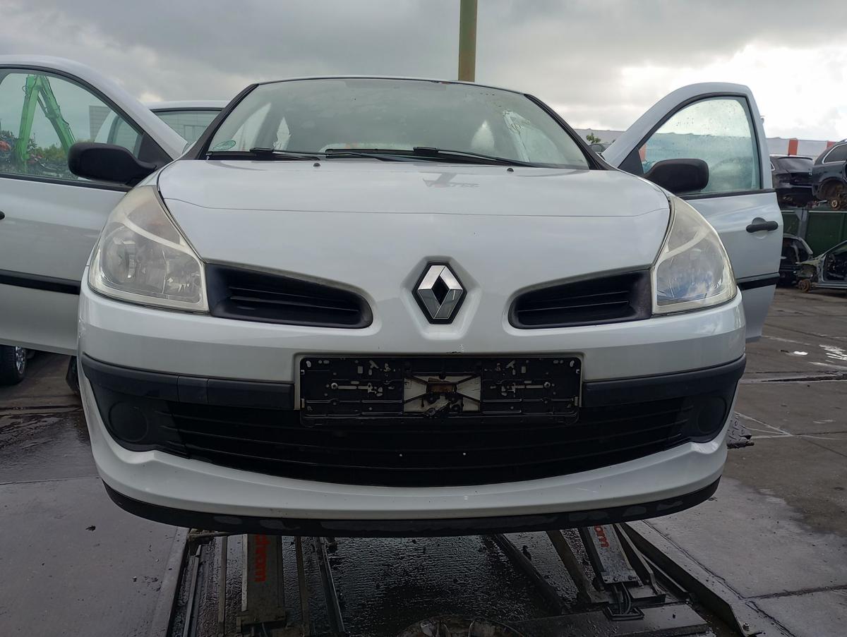 Renault Clio III 3 orig Stoßstange Stossfänger vorn OV369 Ice white Bj 2007