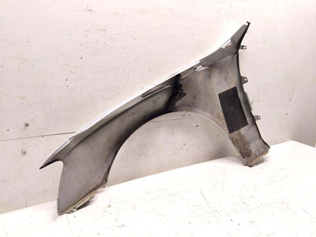 Audi A4 8K B8 original Kotfl&uuml;gel vorn rechts eissilbermetallic LX7W Bj.2009