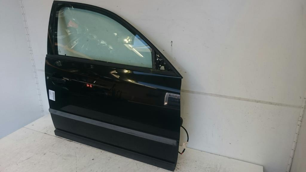 VW Passat 3B BJ 1997 Tür vorn rechts Beifahrertür Schwarz