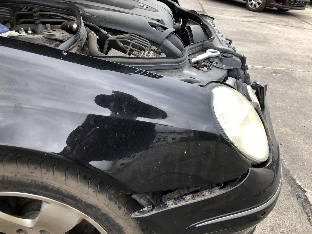 Mercedes E Klasse W211 auch Mopf Kotfl&uuml;gel vorn rechts Beifahrer 170 schwarz