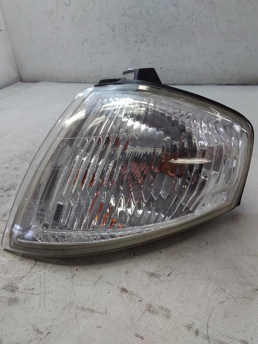 Mazda 323 BJ Bj.2000 original Blinker vorn links