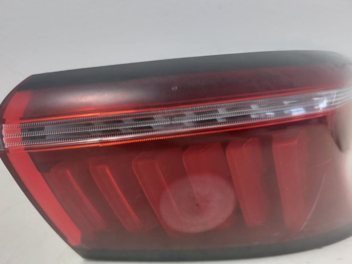 Omoda 5 EV Elektro R&uuml;ckleuchte rechts au&szlig;en Ecke R&uuml;cklicht LED TEXT lesen!!!