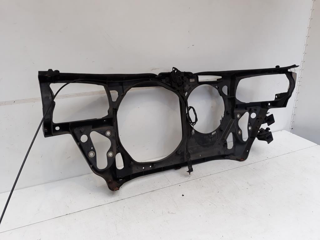 VW Passat 3B BJ 1999 Schlossträger vorn 3B0805504 Frontblech