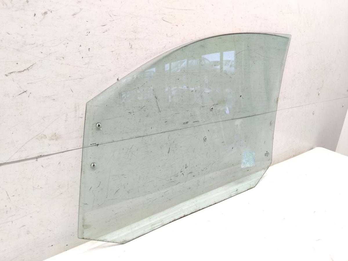 VW Caddy 2K original T&uuml;rscheibe vorn rechts gr&uuml;ncolor BJ2005