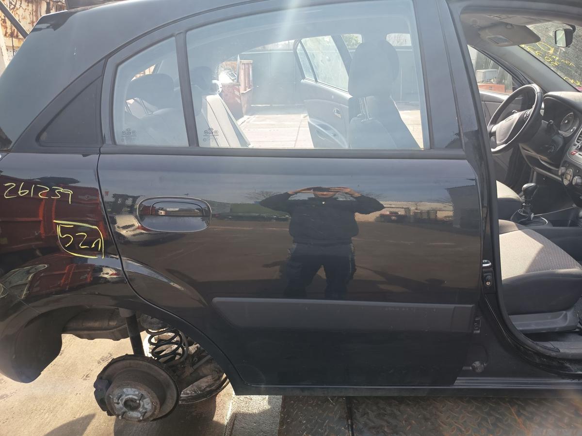 Kia Rio II 5t&uuml;rer original T&uuml;r hinten rechts Fond Midnight Black Bj 2009