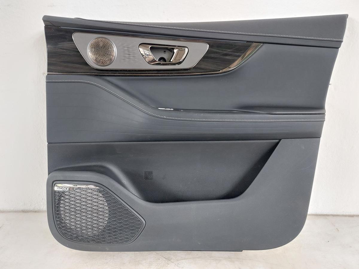 Omoda 5 EV Elektro T&uuml;rverkleidung vorn rechts Innenverkleidung Sony Soundsystem