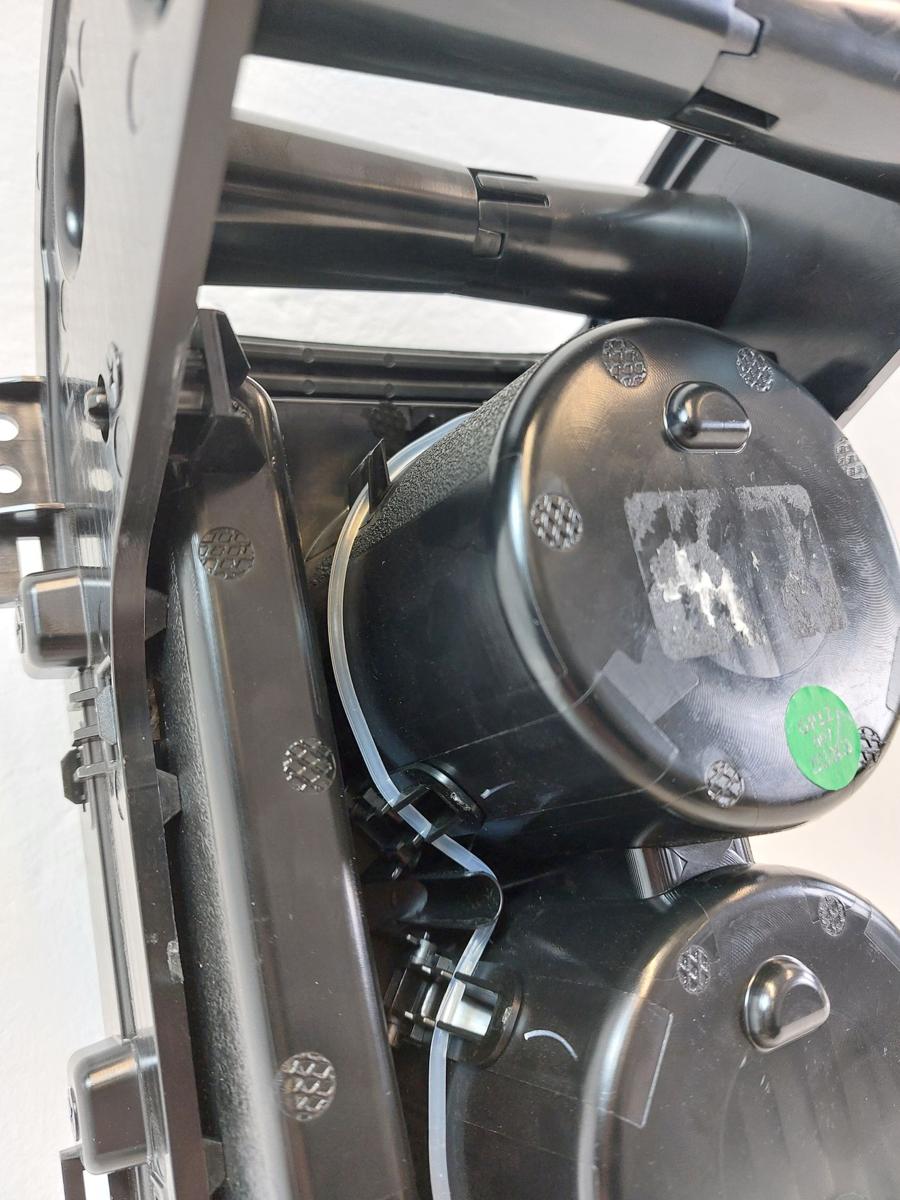 Smart Hashtag1 #1 Staufach Mittelkonsole Getränkehalter Cupholder OEM