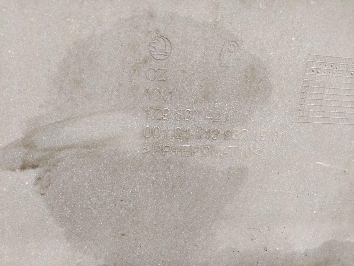 Skoda Octavia 2 Kombi 1Z original Sto&szlig;f&auml;nger Sto&szlig;stange hinten mit PDC Bj.2005