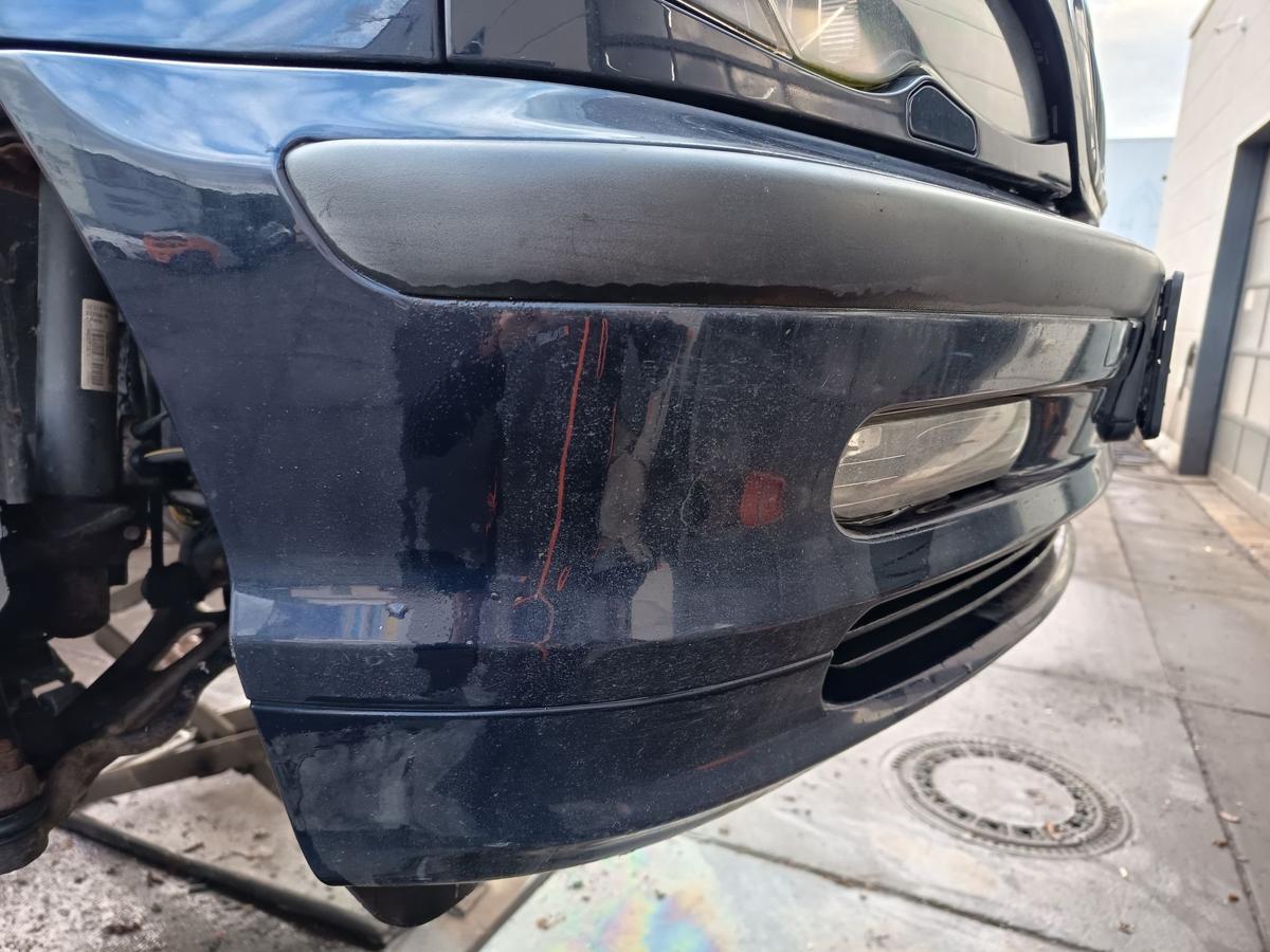 BMW E46 original Sto&szlig;f&auml;nger Stange vorn Front 317/5 Orientblau Bj 2005