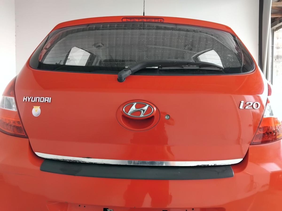 Hyundai i20 PB Heckklappe BH Electric Red mit Heckscheibe BJ2009