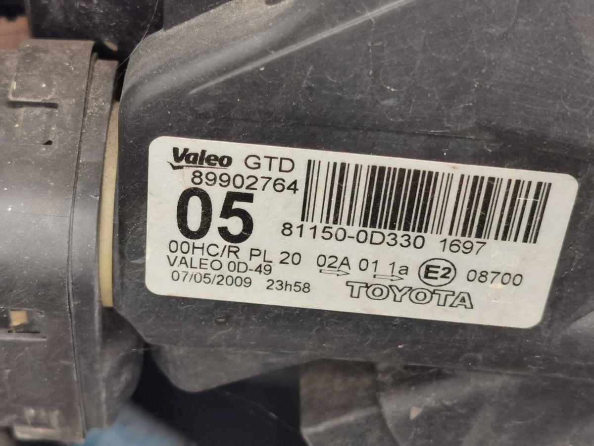 Toyota Yaris XP9 Scheinwerfer Hauptscheinwerfer Frontscheinwerfer vorn links FRA
