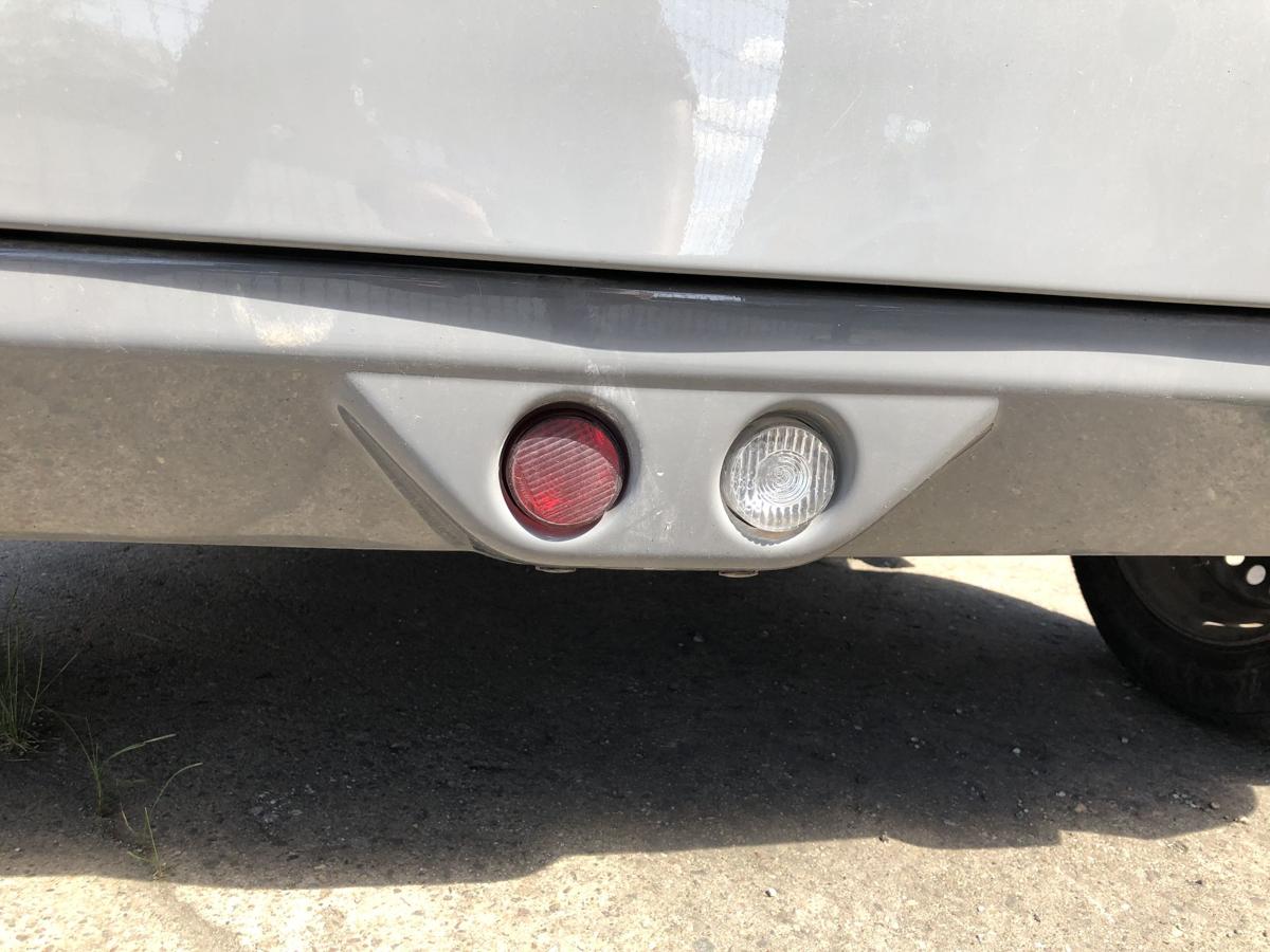 Aixam Minauto Access Modell 2021 Sto&szlig;f&auml;nger hinten Hecksch&uuml;rze Hecksto&szlig;stange