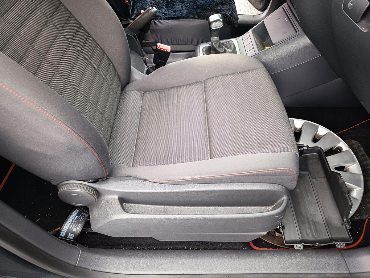 VW Golf Plus 5M original Beifahrersitz vorn rechts beheizt Stoff Goal Bj 2006