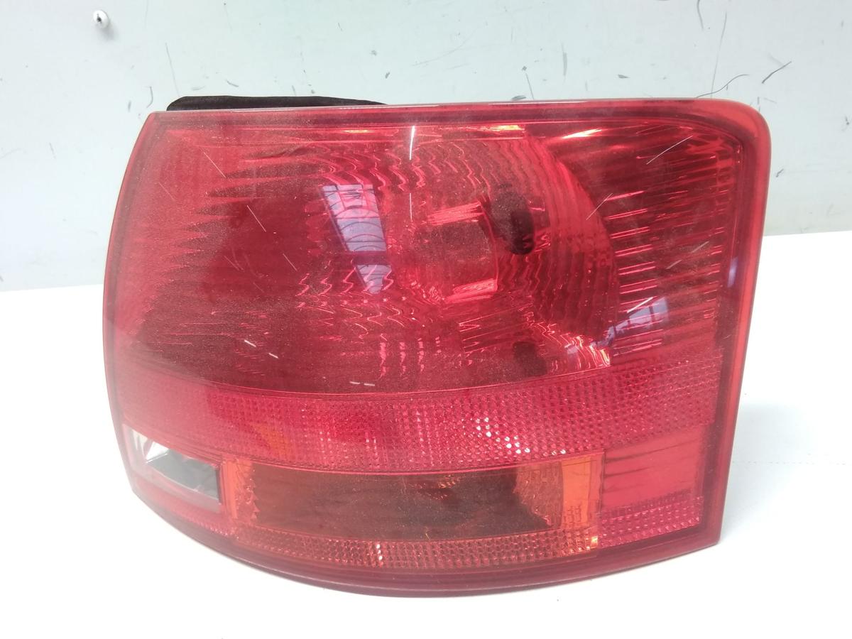 Audi A4 Avant B7 8E original R&uuml;ckleuchte Heckleuchte rechts 8E9945096E Bj.2006