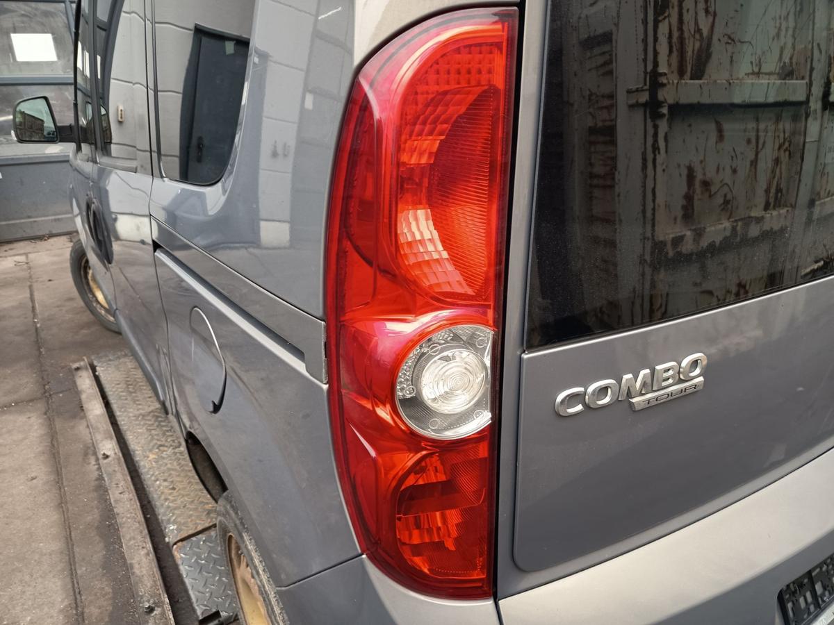 Opel Combo D original R&uuml;ckleuchte links Baujahr 2012