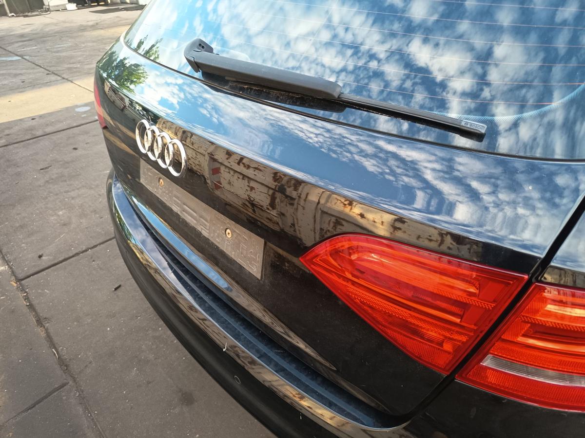 Audi A4 B8 8K Avant original Heckklappe mit Scheibe Y9B Brillantschwarz Bj 2009