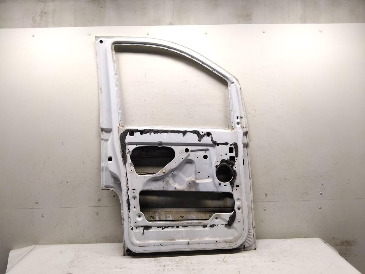 Mercedes Benz Vito 639 T&uuml;r vorn links Fahrert&uuml;r arktikwei&szlig; 9147 Bj.2004
