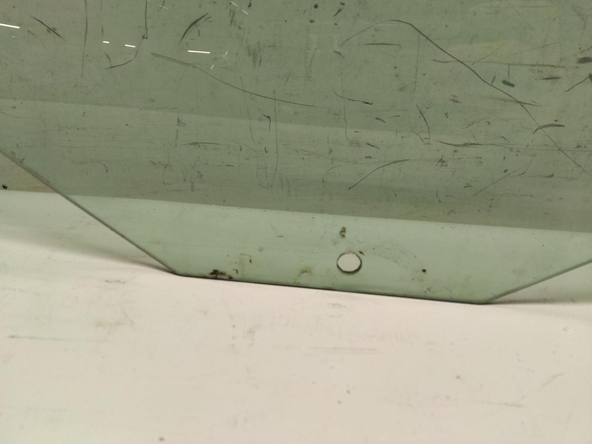 Ford Ka 2 RU8 T&uuml;rscheibe links gr&uuml;ncolor Bj.2009