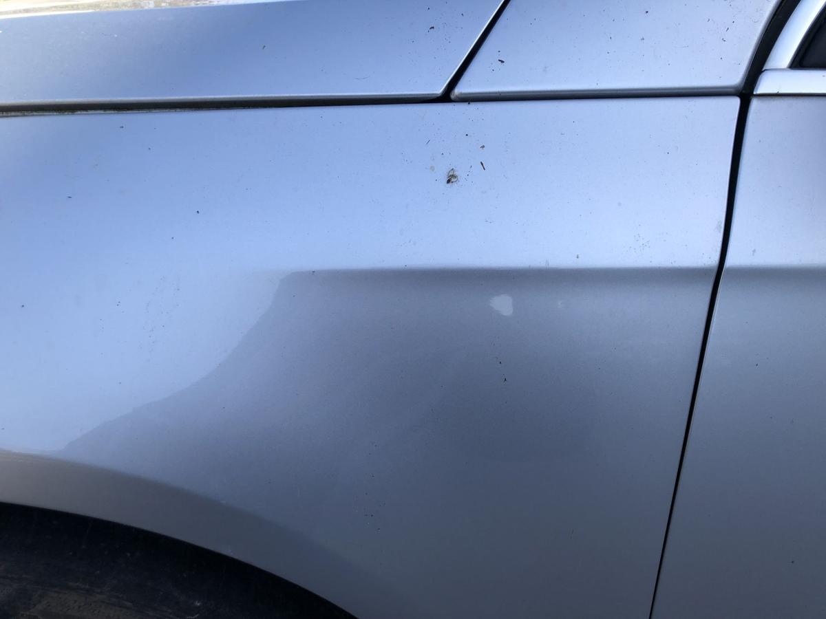 VW Passat 3C B6 Kotfl&uuml;gel vorn links Fahrerseite LA7W Reflexsilber Metallic OEM