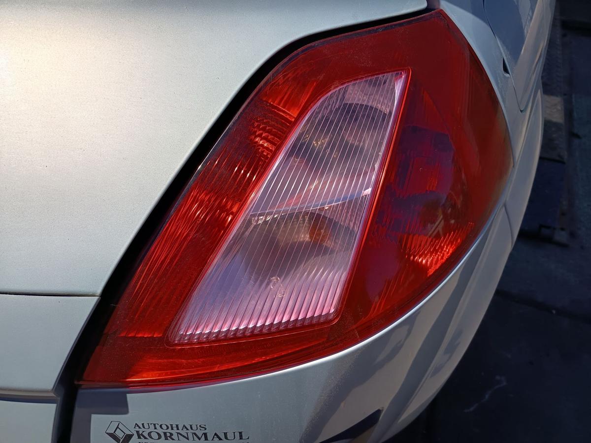 Renault Megane II 3T&uuml;rer original R&uuml;ckleuchte rechts Baujahr 2003
