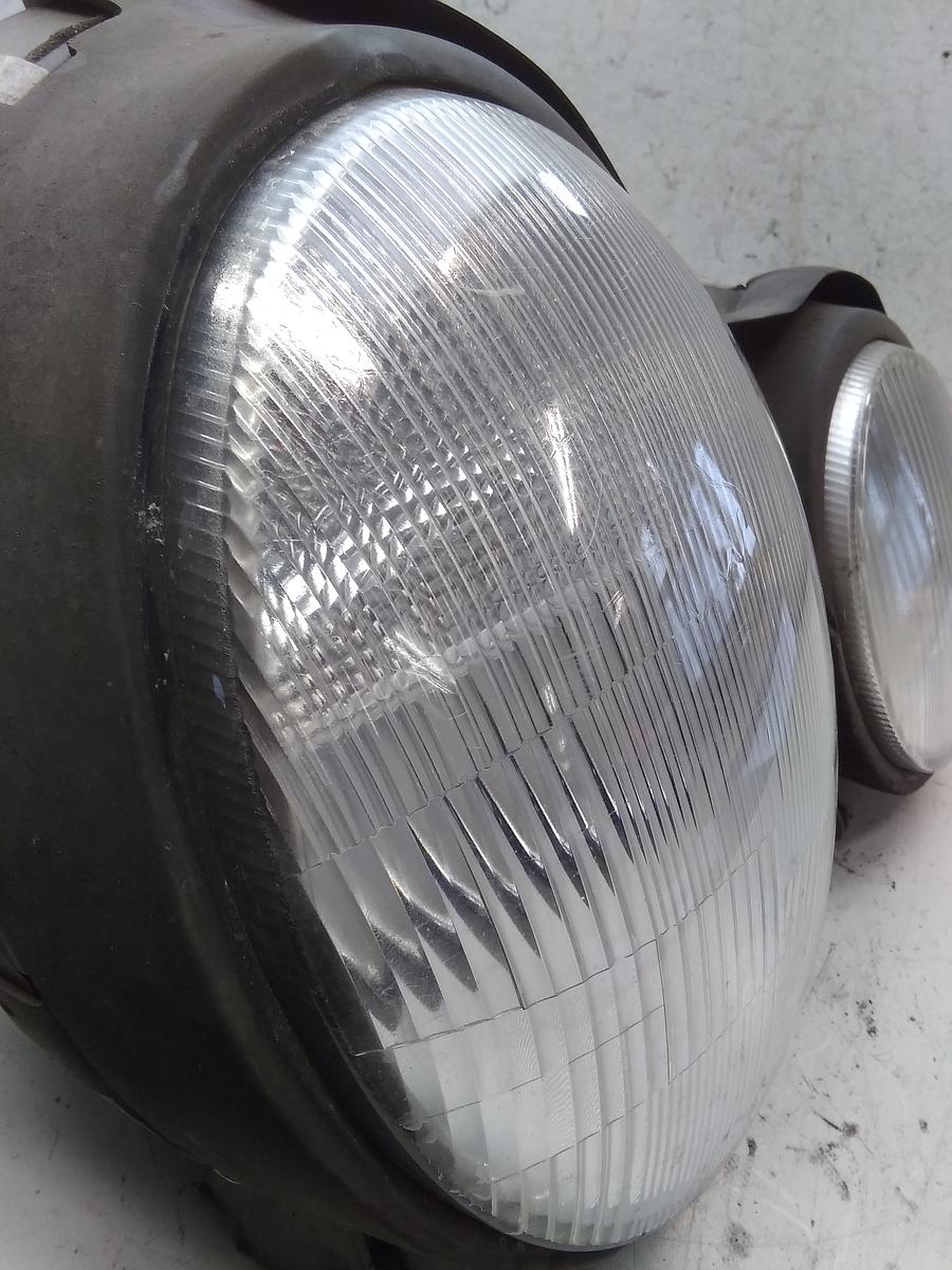 Mercedes Benz E Klasse 210 original Scheinwerfer rechts Halogen