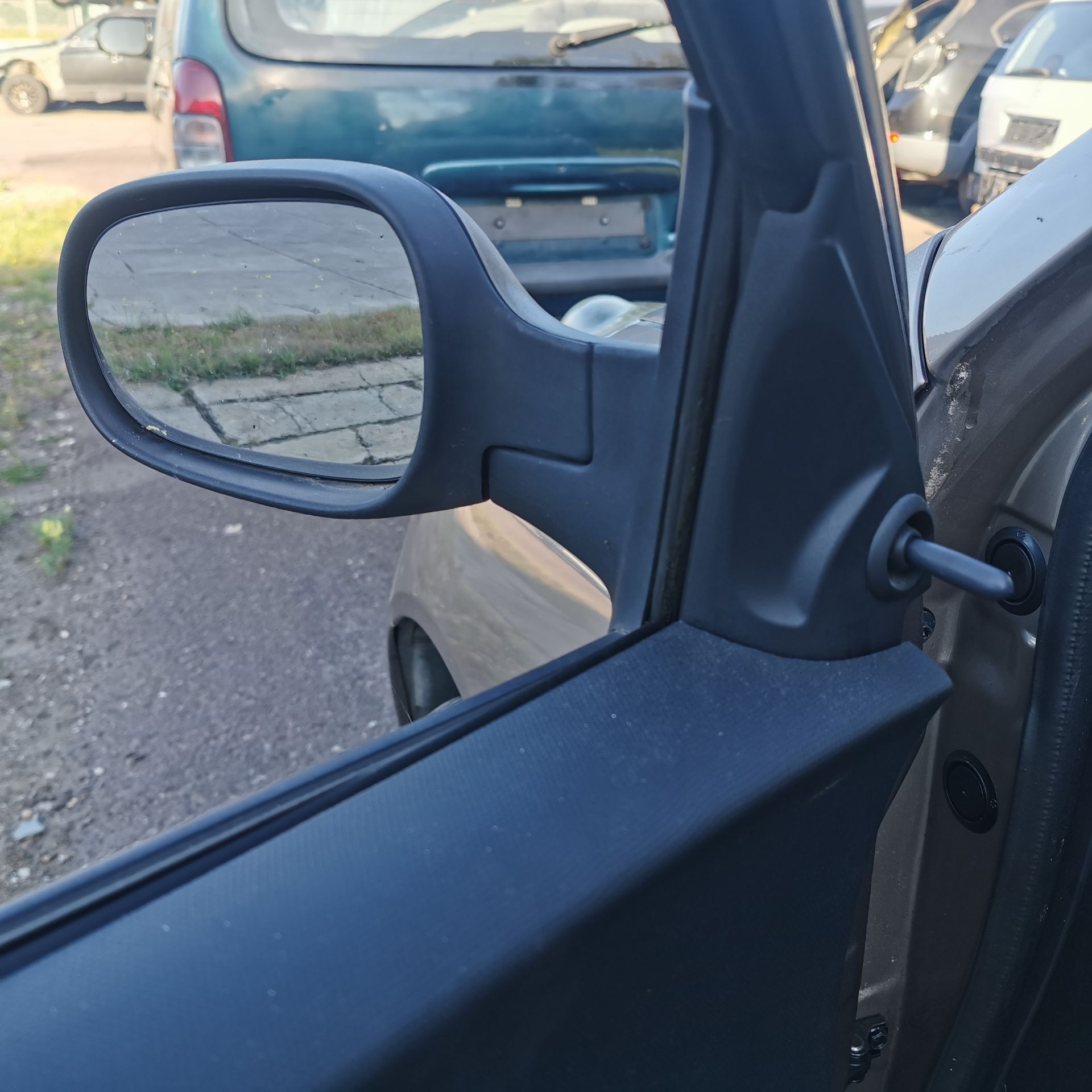 Nissan Micra K12 Aussenspiegel Rückspiegel Spiegel links manuell 5 Türer