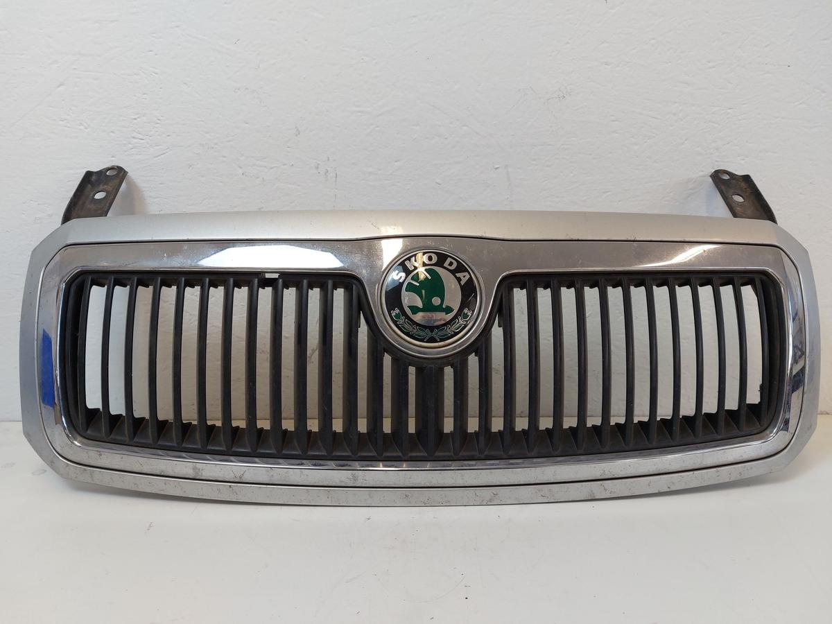 Skoda Fabia 6Y Kühlergrill Grill Frontgrill LF7T Diamantsilber metallic
