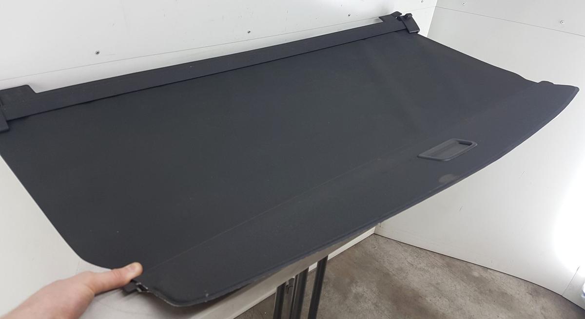 VW Bora Variant Laderaumabdeckung Laderaumrollo 1J9867871J9ET in schwarz Bj99