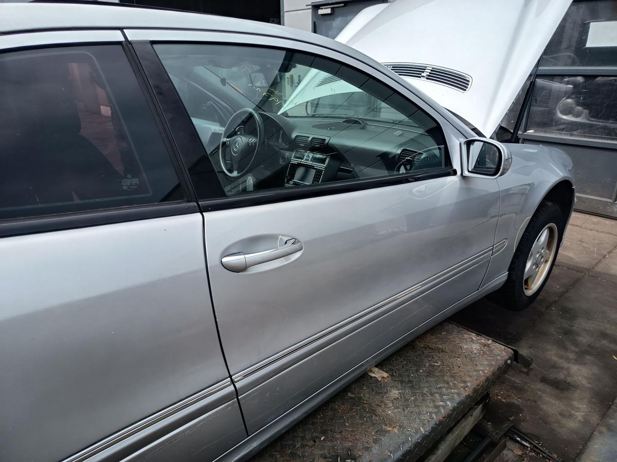 Mercedes CL203 original T&uuml;r rechts Beifahrer 775 Iridiumsilber Bj 2006
