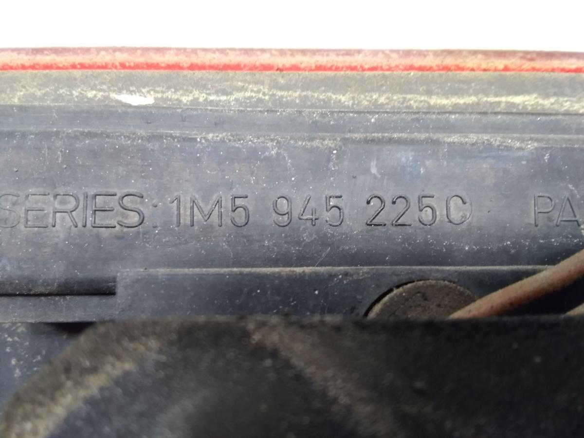 Seat Toledo 1M original Leuchtenband R&uuml;ckleuchtenband Heckklappe BJ1999