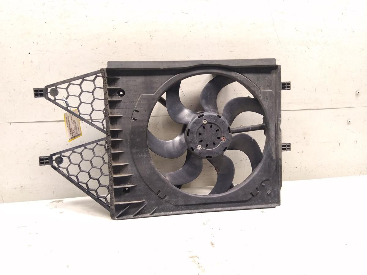 Audi A1 8X original Elektrol&uuml;fter mit Zarge 1.6TDI 77kw BJ2010