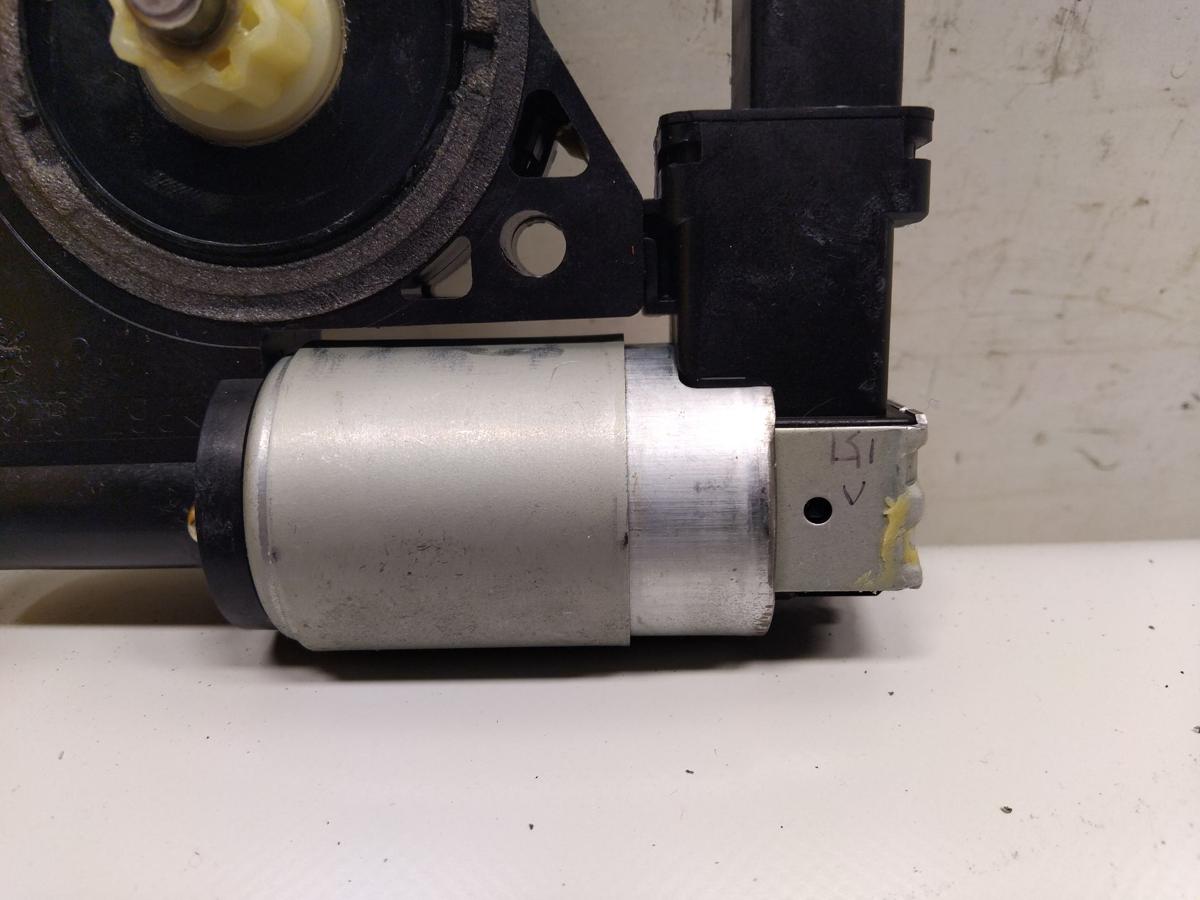 Mazda 2 DY original Fensterhebermotor vorn links Bj.2004