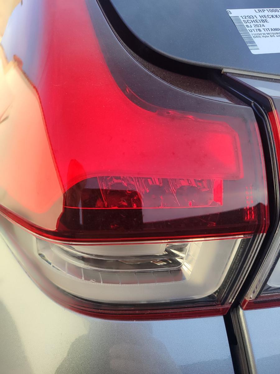 Mitsubishi Eclipse Cross original R&uuml;ckleuchte Schlussleuchte links aussen LED