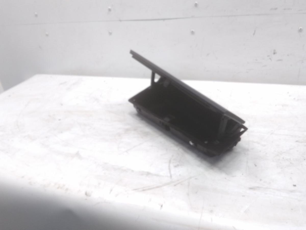 VW Sharan 7M original Ablagefach Armaturenbrett oben rechts BJ2004 7M3858337E