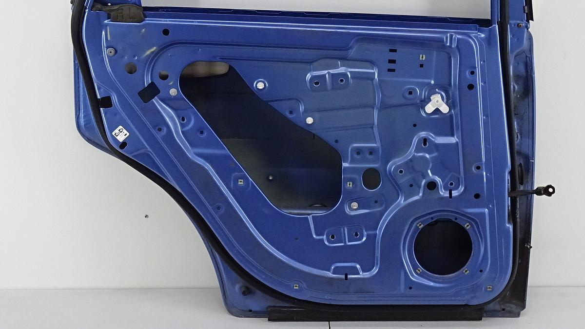 Chevrolet Nubira Kombi Bj2005 Tür hinten links in blau Rohbau