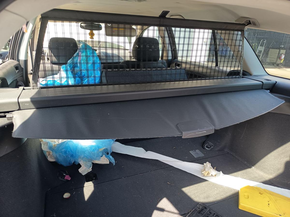 Toyota Avensis T25 Kombi Laderaumabdeckung mit Netz anthrazit Bj 2005
