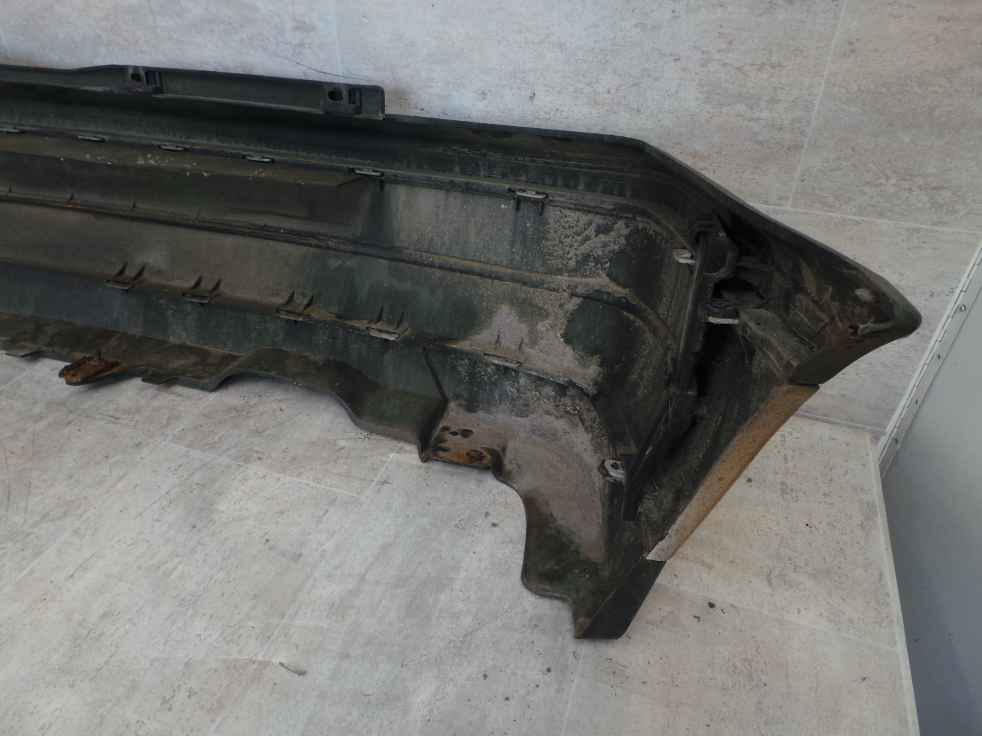 VW Golf 3 5-türig Bj.91-98 Stoßstange hinten LB9A Stoßfänger