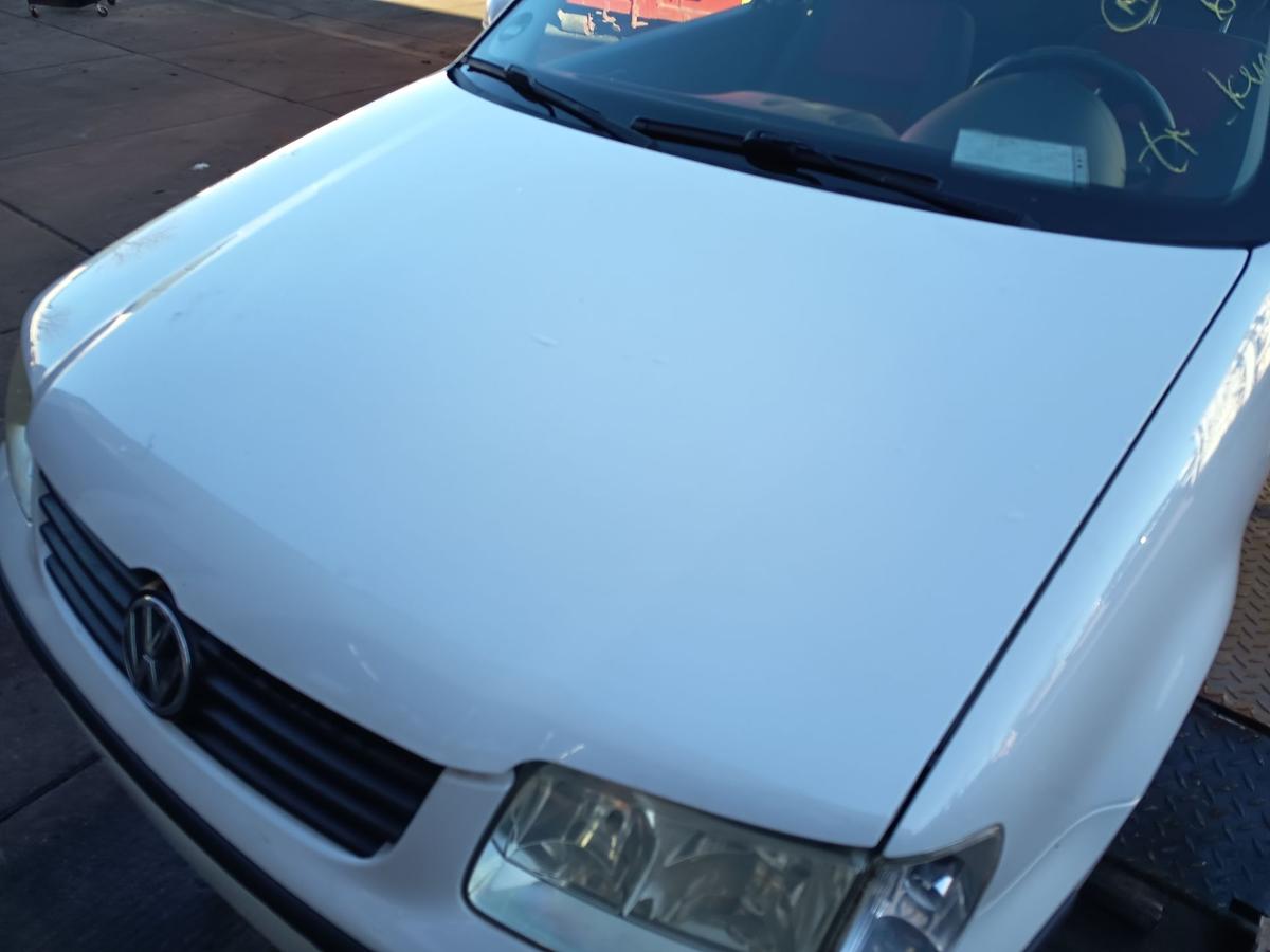 VW Polo 6N2 original Motorhaube Klappe Deckel vorn Front B9A Candywei&szlig; Bj 2000