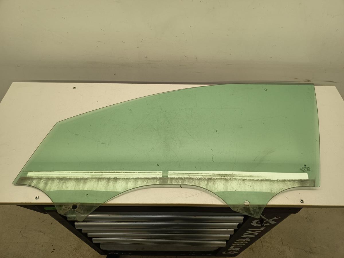 BMW 1er E87 5trg original T&uuml;rscheibe hinten links Fenster Baujahr 2005