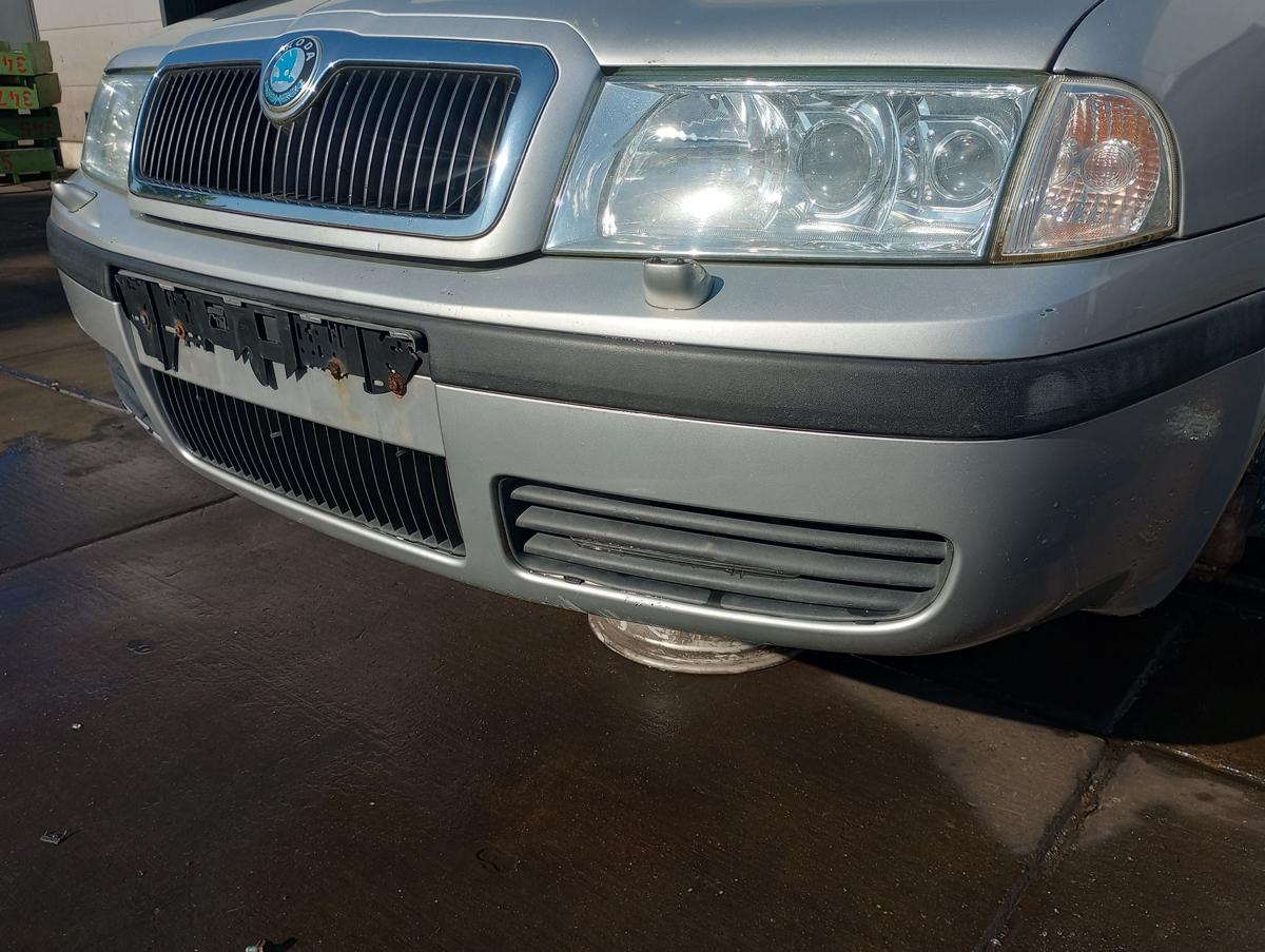 Skoda Octavia 1U orig Stoßstange vorn Stoßfänger SRA LF7T Silber Bj 2003