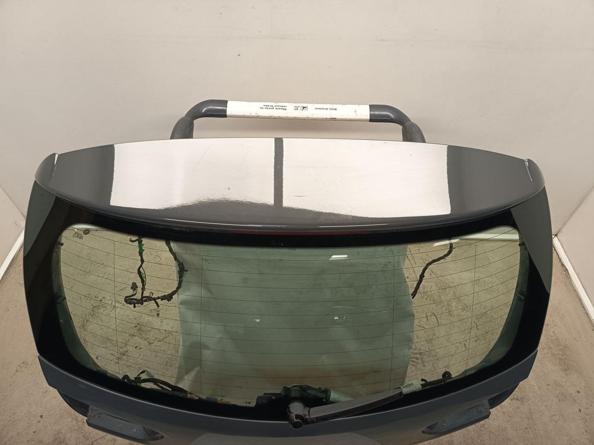 Seat Leon 1P Facelift Bj 2009 original Heckklappe mit Scheibe LZ7X Nimbusgrau