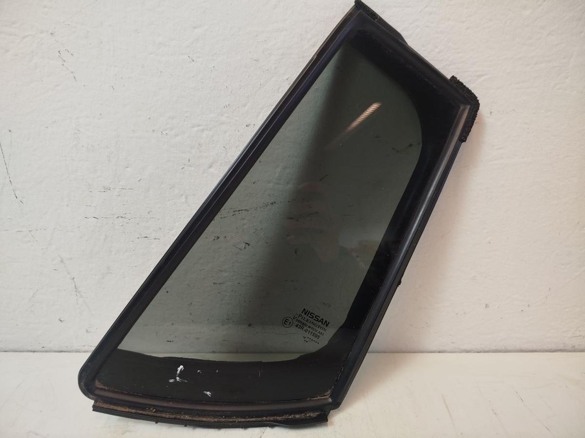 Nissan Leaf ZE1 40kWh Dreieckscheibe Tür hinten links Werkstönung
