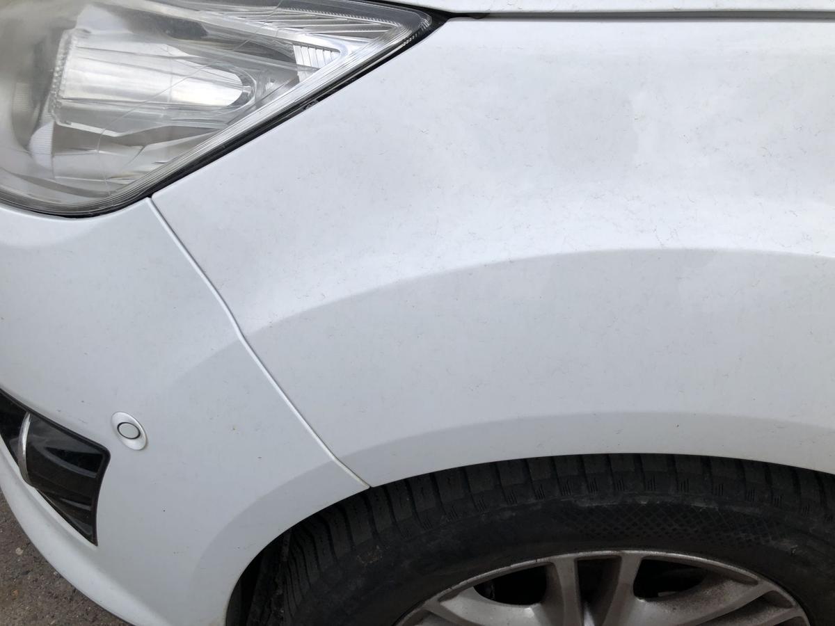 Ford C-Max CB7 Kotfl&uuml;gel vorn links Fahrerseite Seitenwand Frost Wei&szlig;