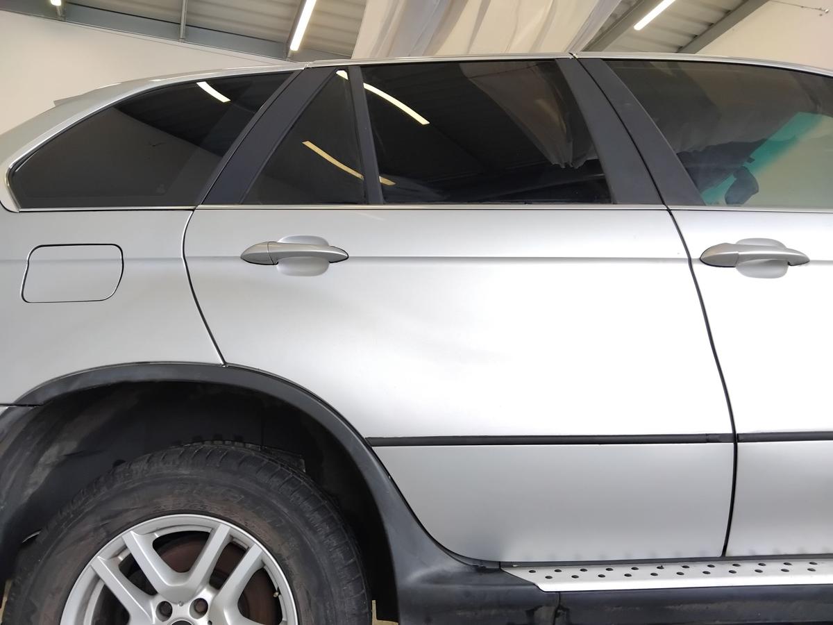 BMW X5 E53 T&uuml;r hinten rechts titansilbermetallic 354/7 BJ2000