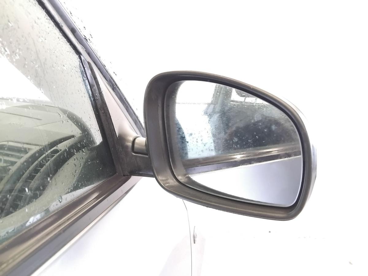 Skoda Fabia 2 5J Facelift orig Au&szlig;enspiegel rechts manuell BJ2013 LF8L Platingrau