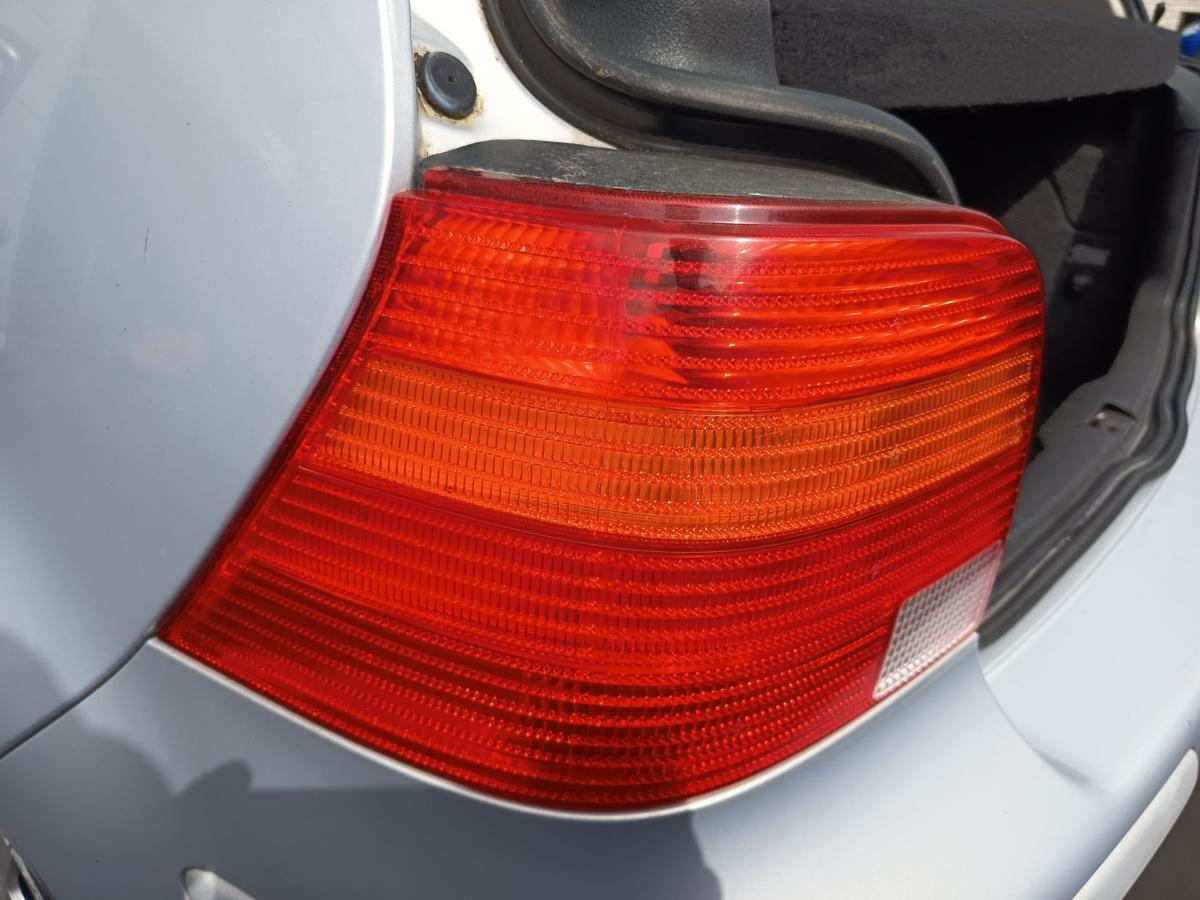VW Golf IV Limo original R&uuml;ckleuchte links Heck Schlusslicht Bj 1998