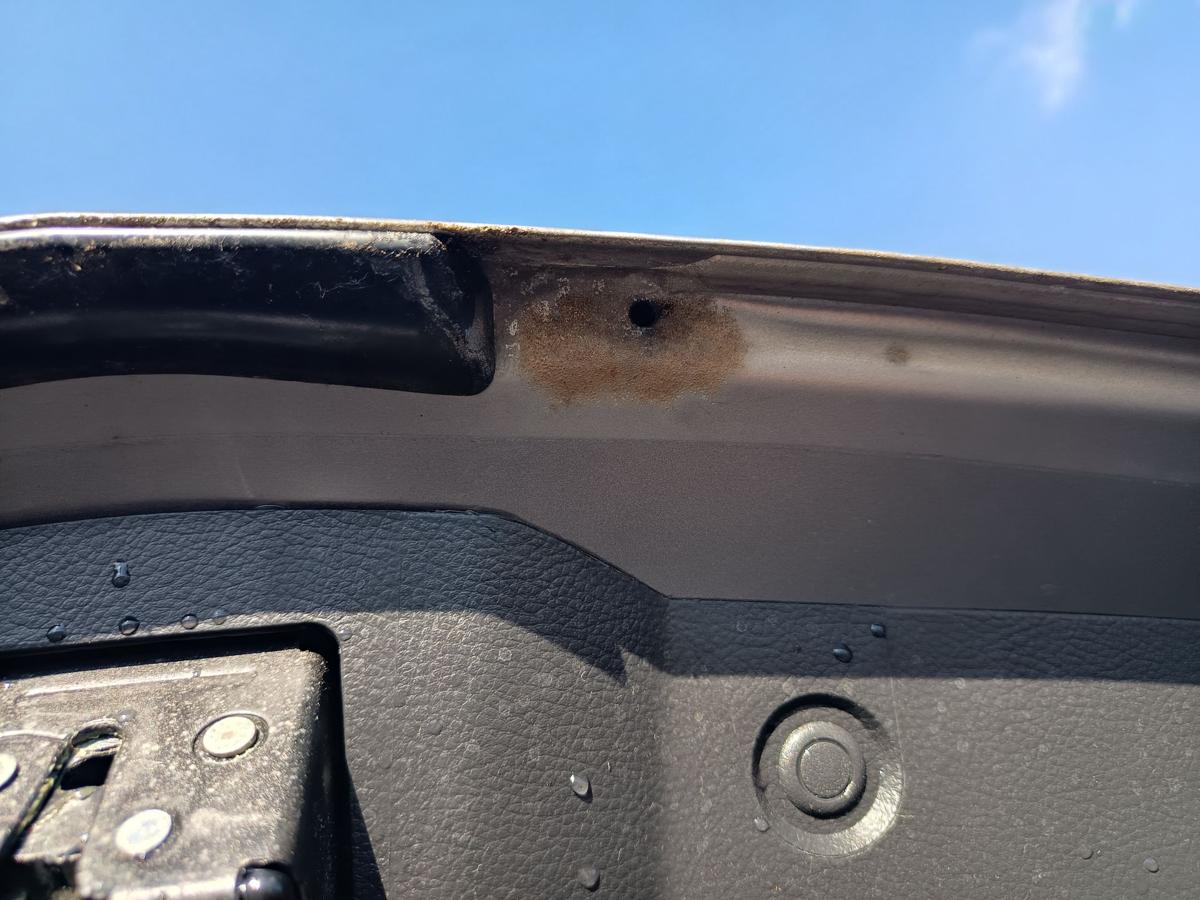 Mazda 3 BL original Heckklappe mit Scheibe 22V Satinsilber Baujahr 2010