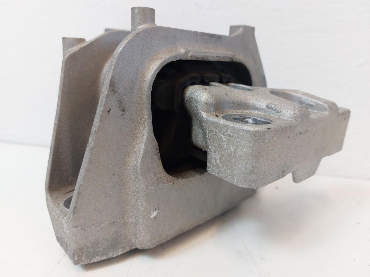 VW Golf 8 VIII CD Variant Motorlager Motortr&auml;ger rechts 1.0TSI Motorhalter